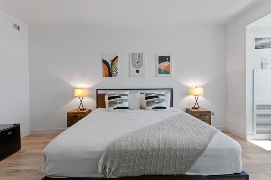 אטלנטיק סיטי Boardwalk King Bed Retreats By Cozysuites מראה חיצוני תמונה